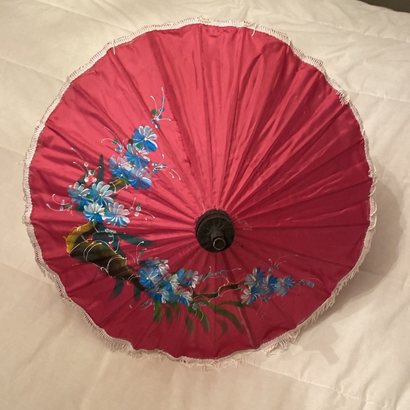 Parasol - Picture 2 of 6